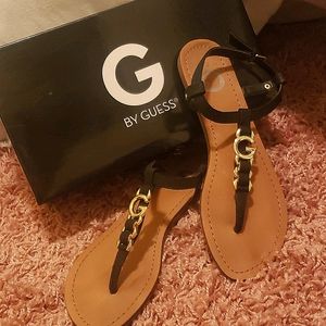 Flats by GUESS
